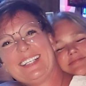 Meet your Posher, Kellie